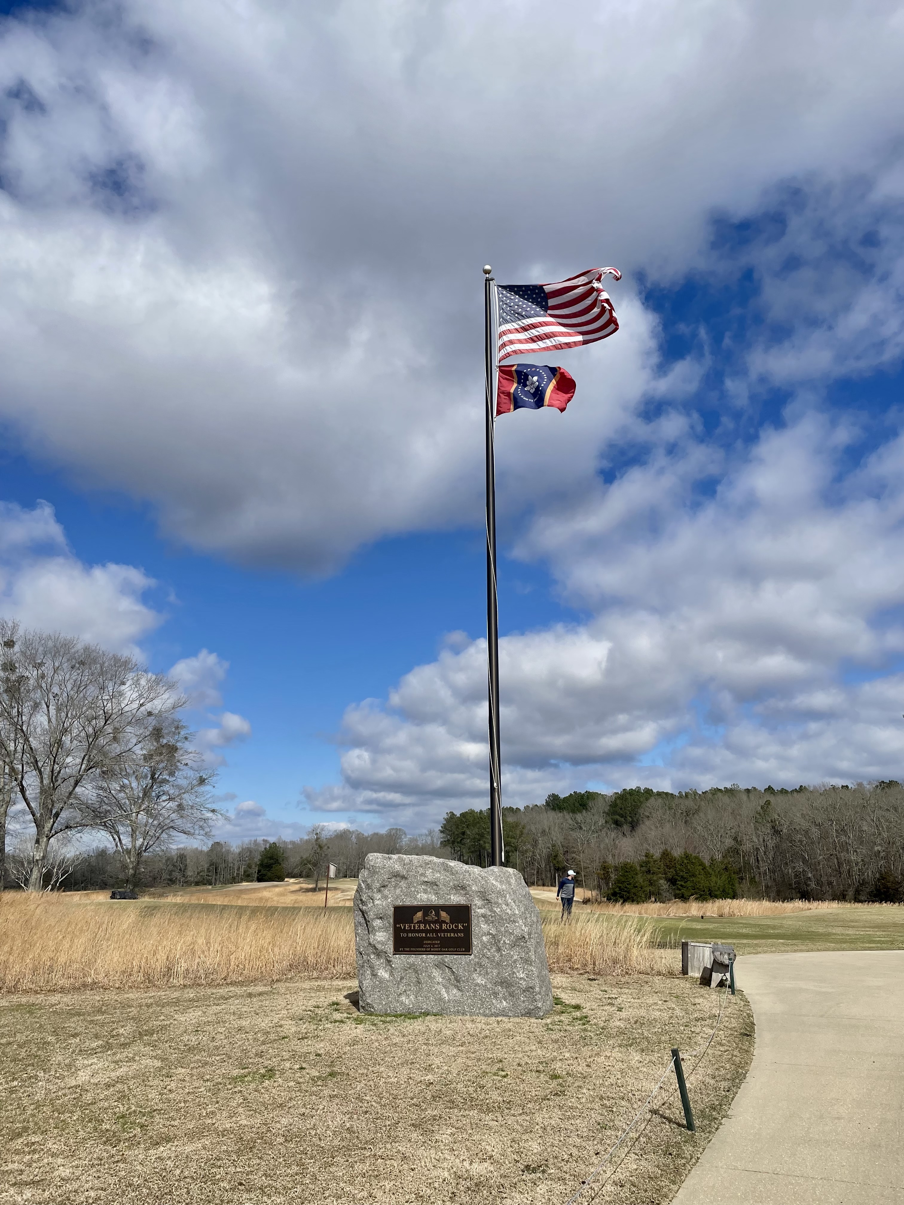 8896A916-E5CB-40F1-A3A2-CDFB88480F1E